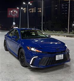 تۆیۆتا کامری